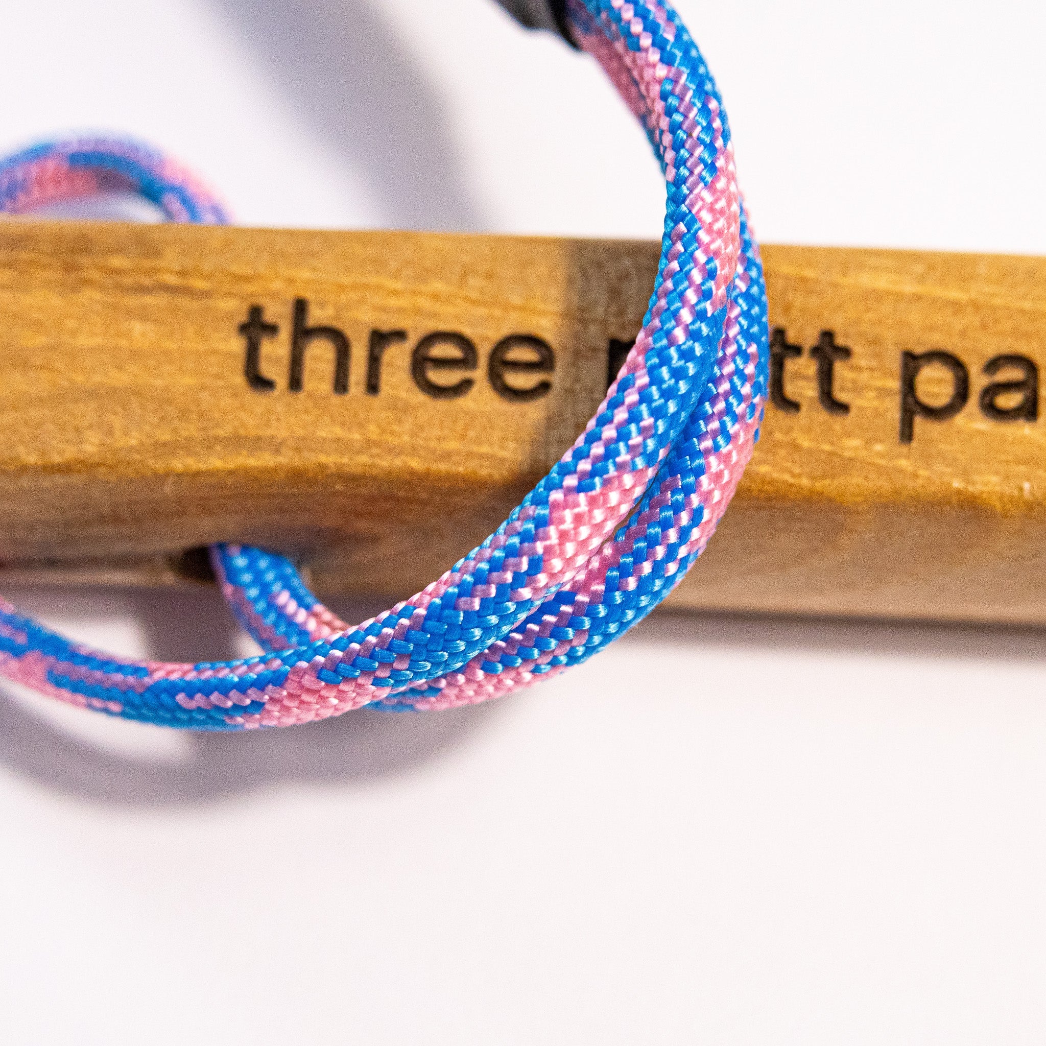 Hickory Golf Brush - Clouds - Three Putt Par