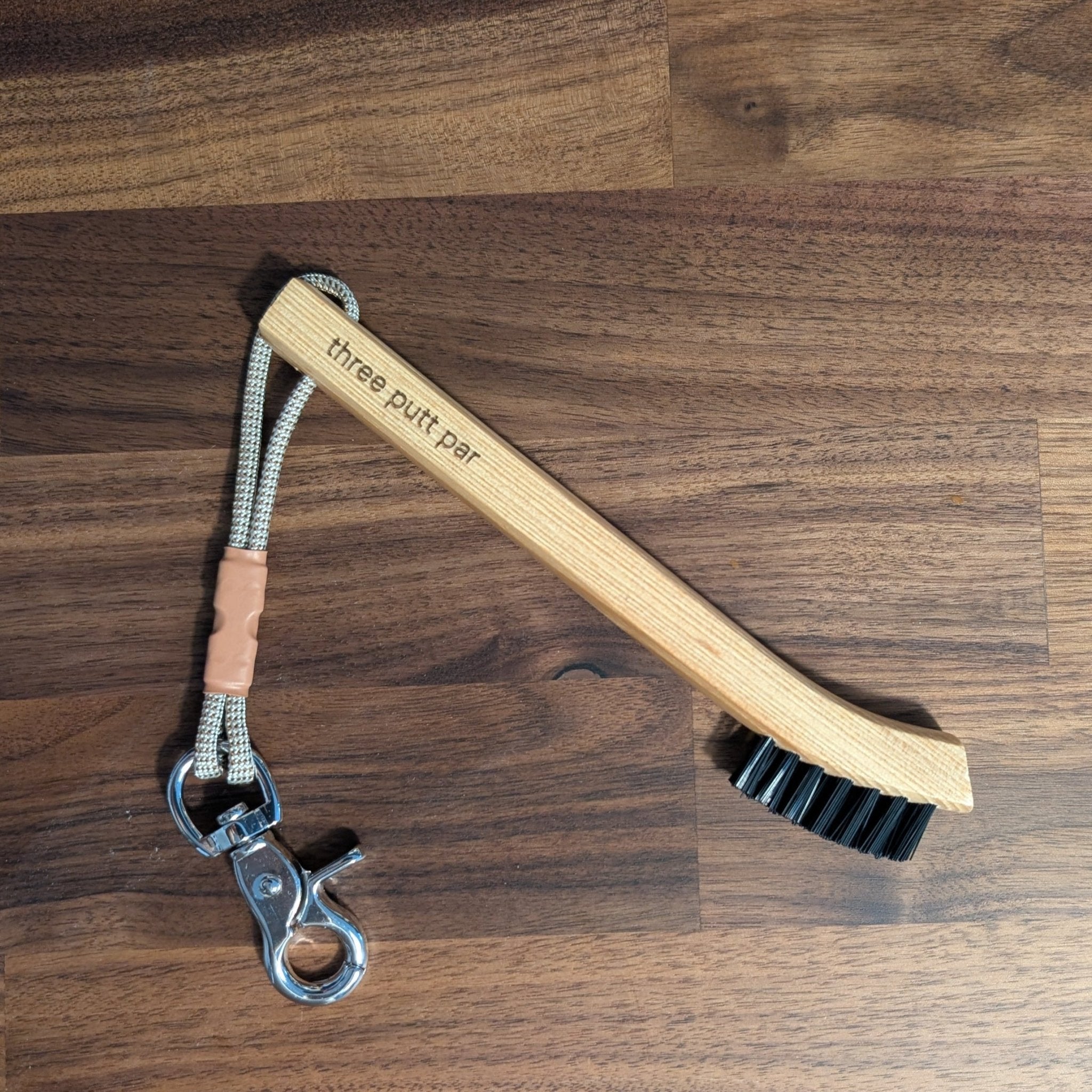Hickory Golf Brush - Sand Trap - Three Putt Par