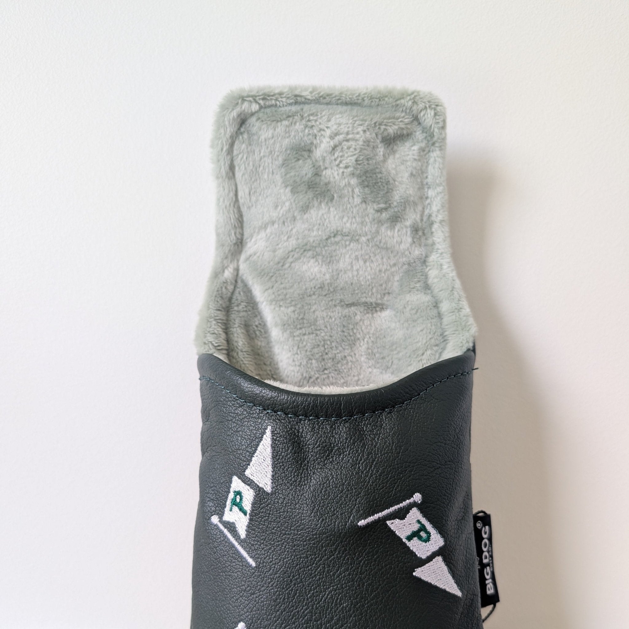 Leather Rangefinder Pouch - Green - Three Putt Par