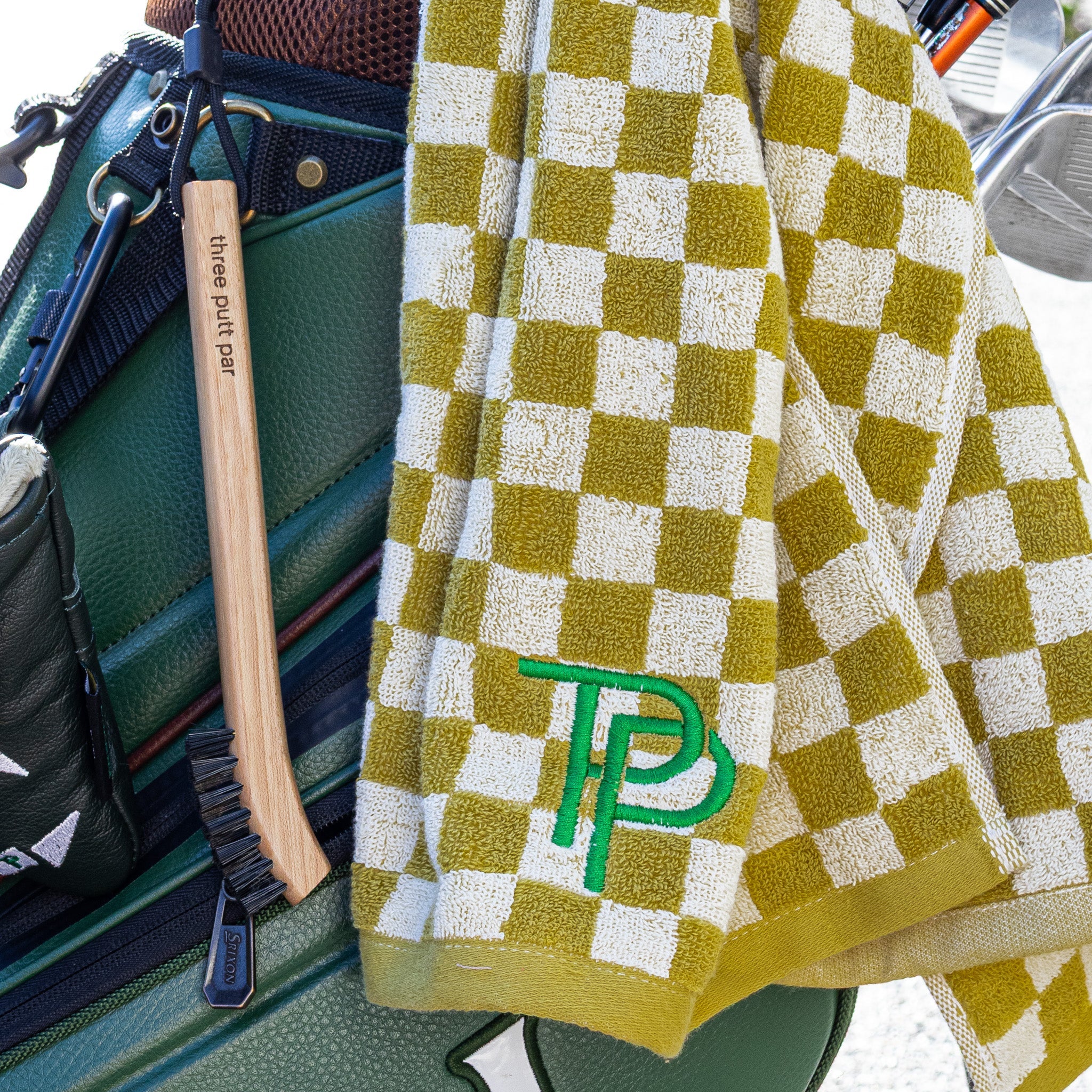Fescue golf towel detail view on golf course — Three Putt Par