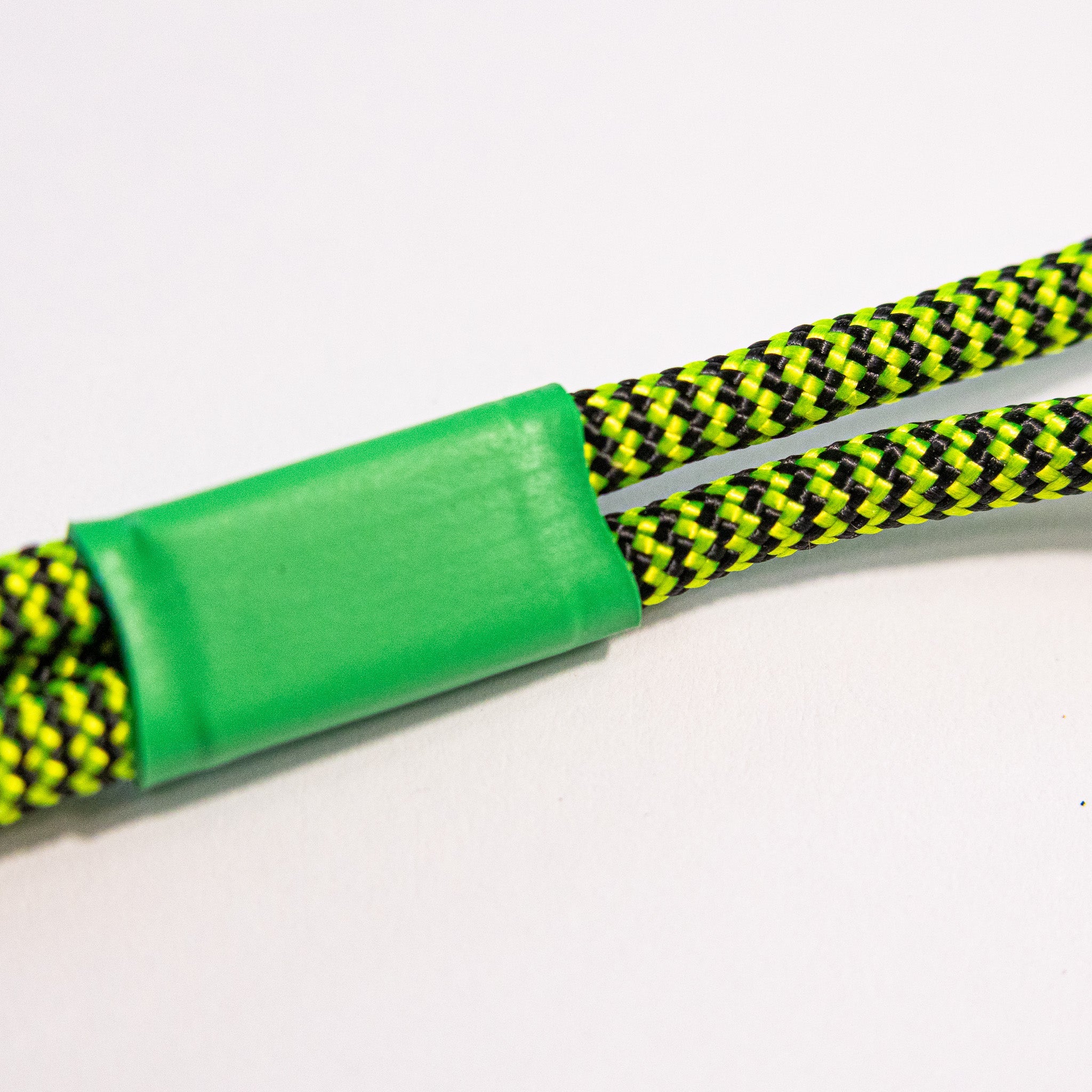 Hickory Golf Brush - Emerald Fairway - Three Putt Par